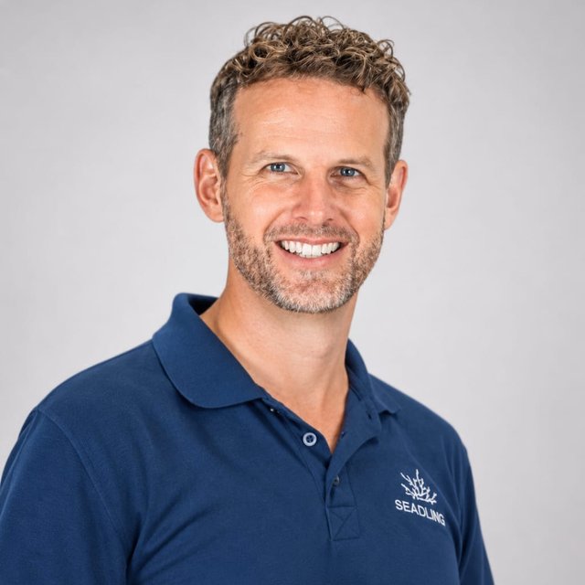 SIMON DAVIS, Founder SEADLING
